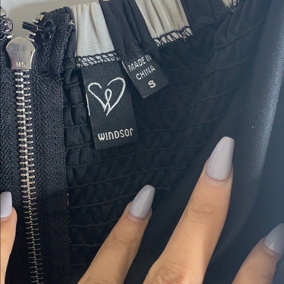 Dress - Picture 4 of 5